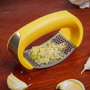 Stainless Steel Garlic Masher Garlic Press Household Manual Curve Fruit Vegetable Tools Kitchen Gadgets - Allstar Station